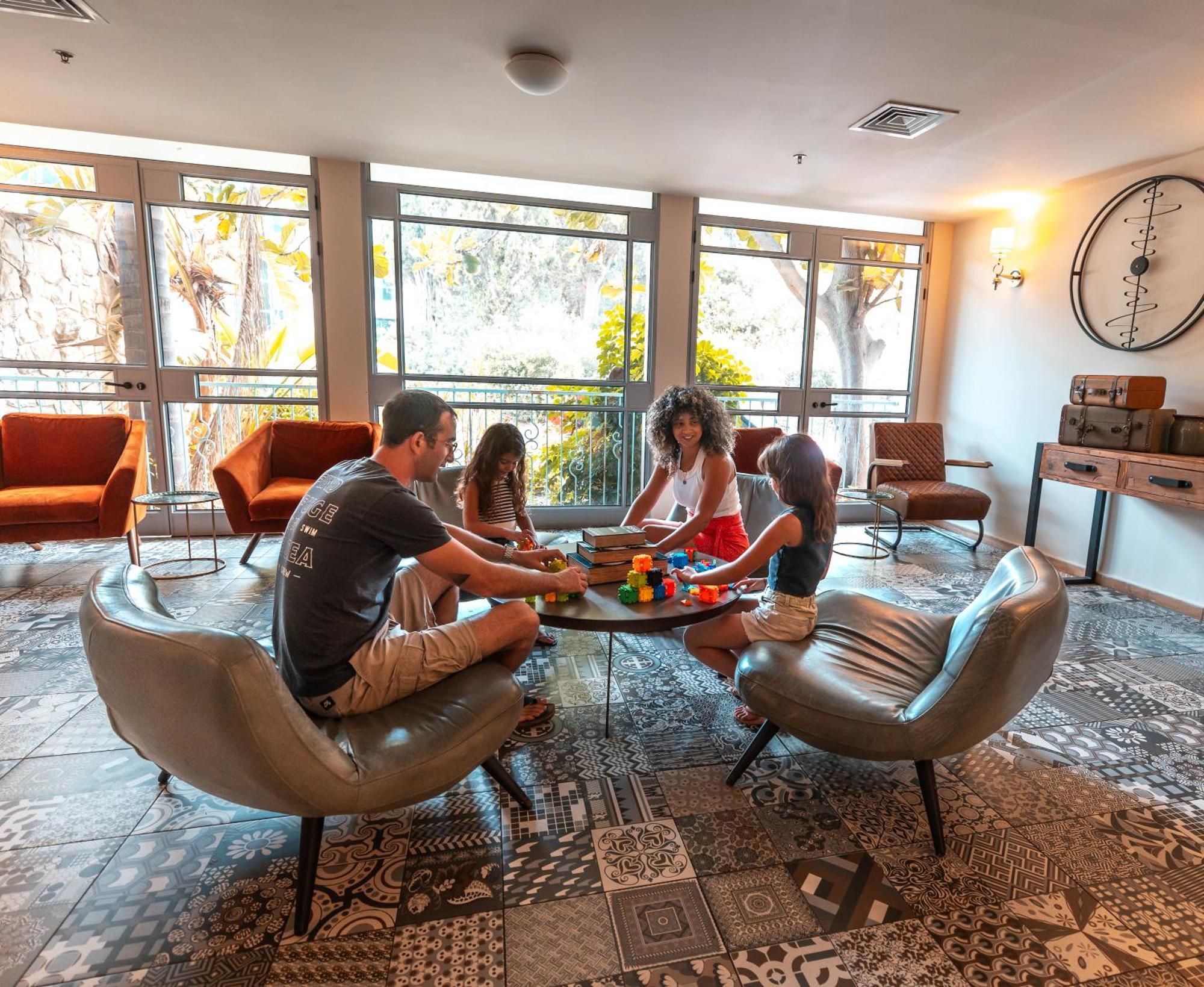 Eden Inn Zichron Ja’akow Exterior foto