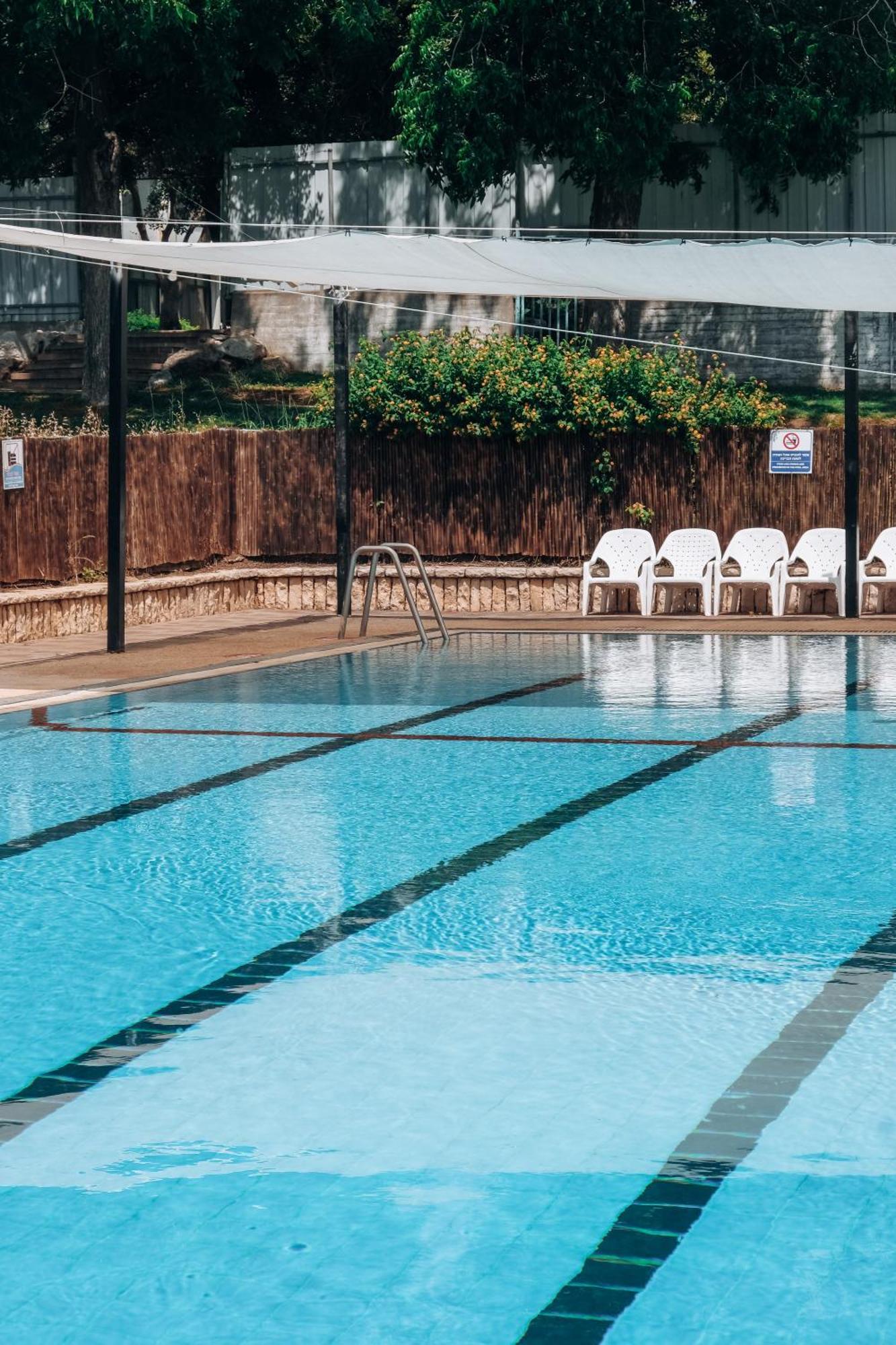 Eden Inn Zichron Ja’akow Exterior foto